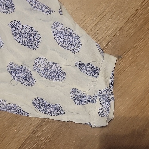 NWT H&M Size 10 lightweight button-up dress - Picture 3 of 5